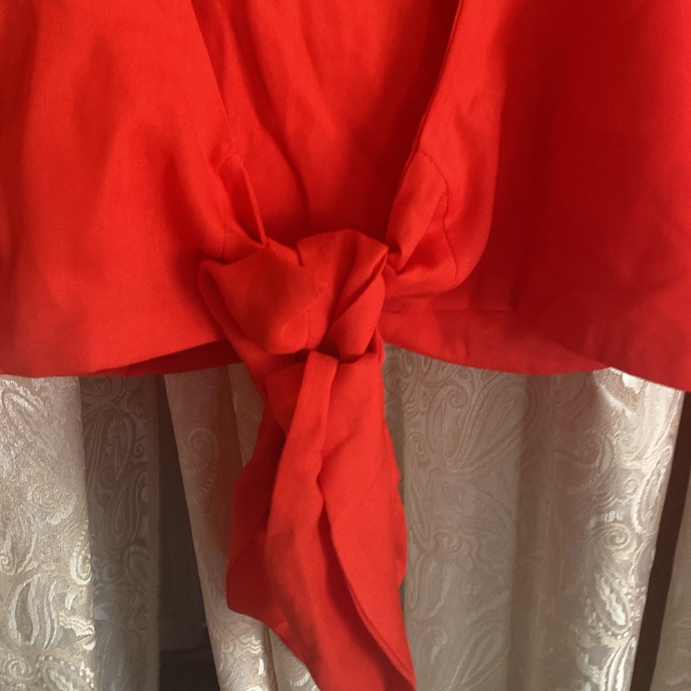 Red top - Picture 3 of 3